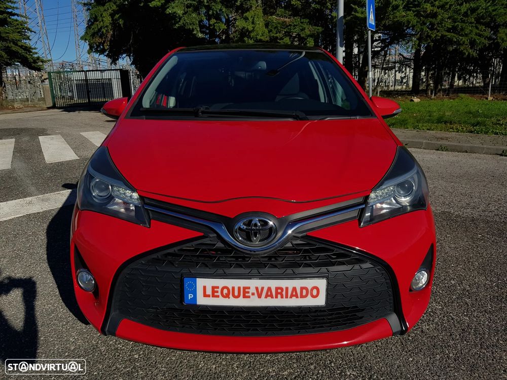 Toyota Yaris 1.4 D-4D Sport+P.Techno +T.Panoramico - 3
