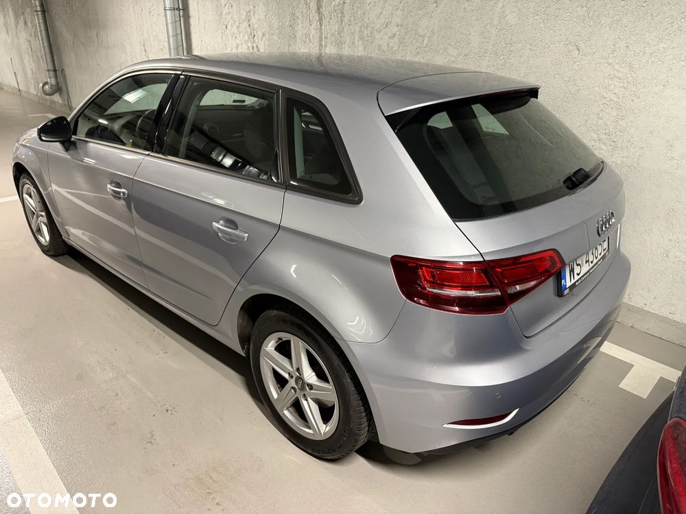 Audi A3 Sportback - 16