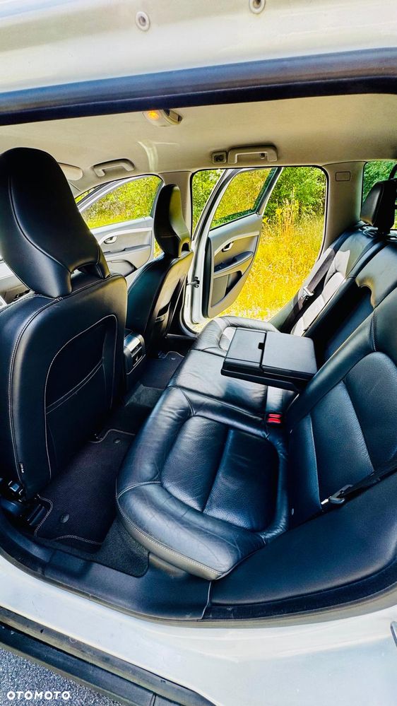 Volvo XC 70 - 13