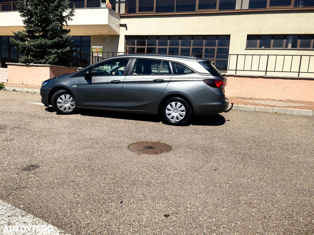 Opel Astra 1.6 CDTI ECOTEC Start/Stop Enjoy - 11