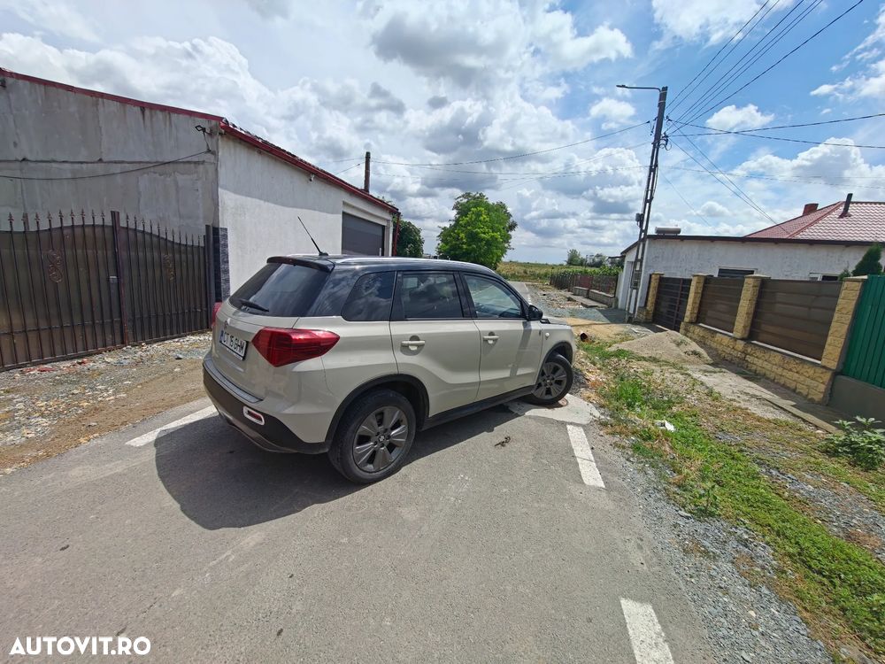 Suzuki Vitara 1.0 Passion - 1
