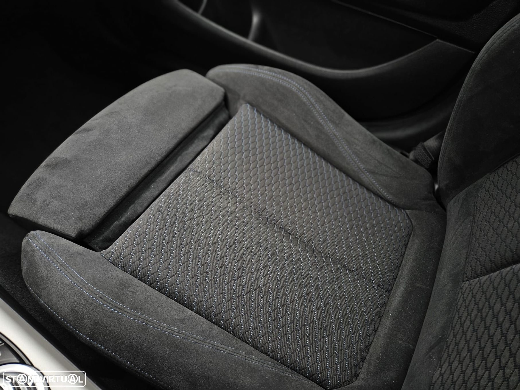 BMW 118 d Pack M Auto - 11