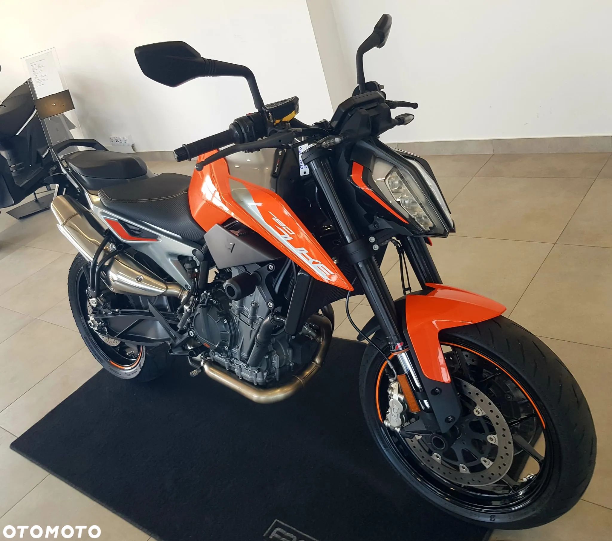 KTM Duke - 1