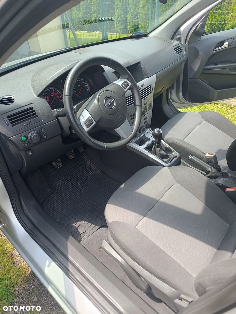 Opel Astra 1.6 - 22