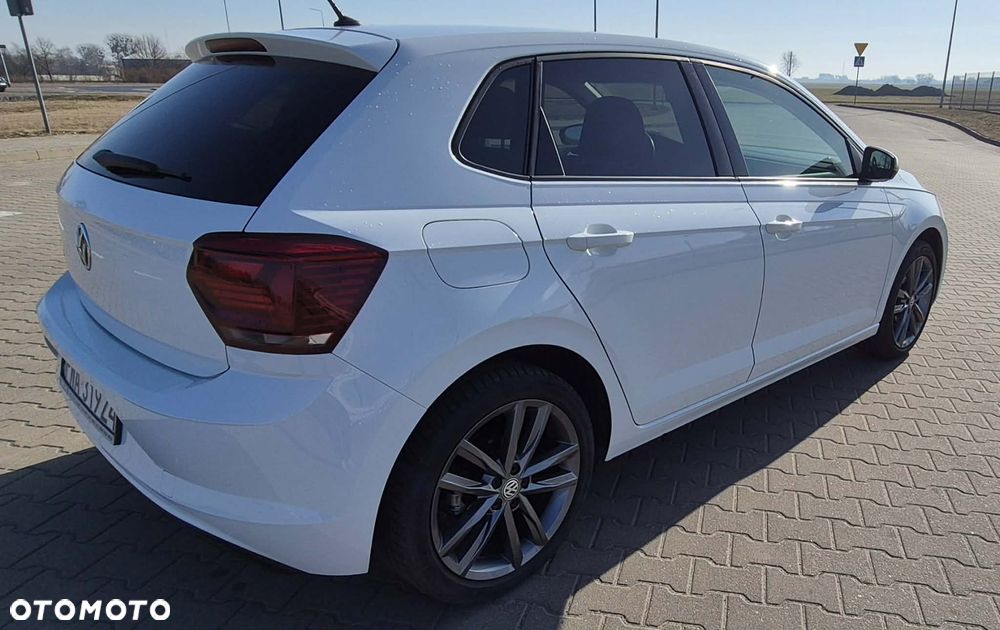 Volkswagen Polo - 8