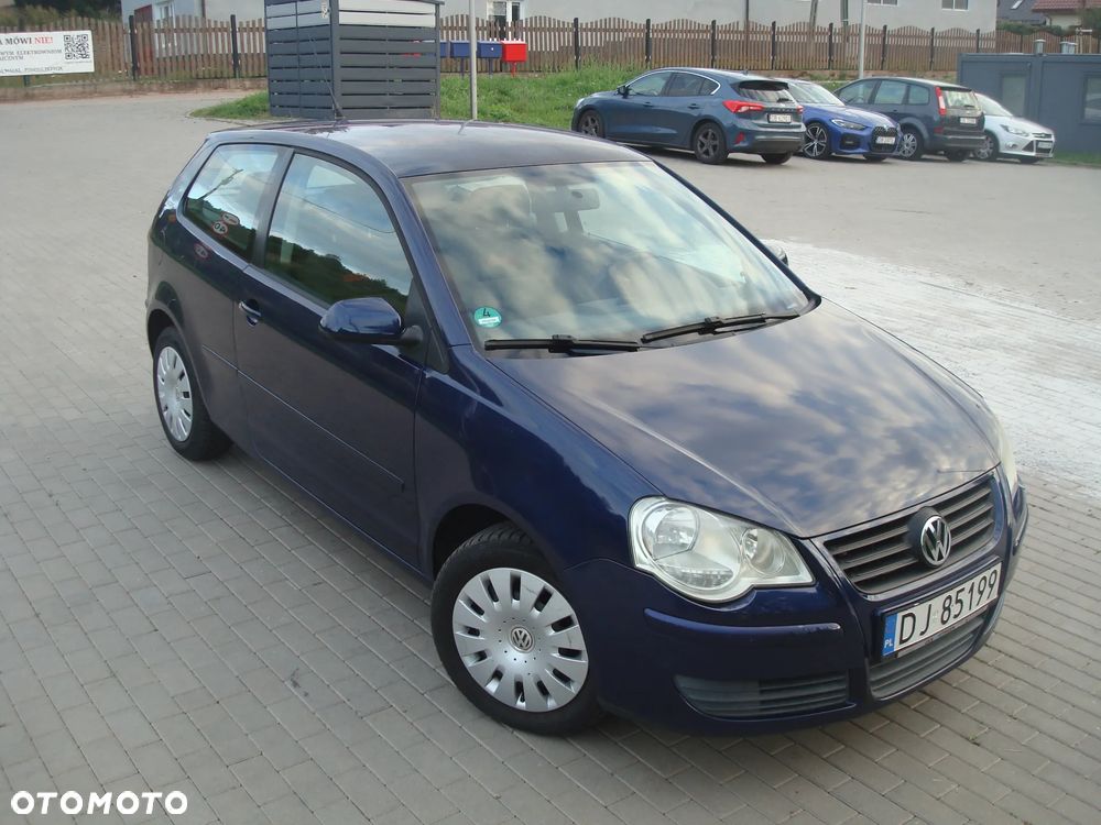Volkswagen Polo 1.4 16V Trendline - 23