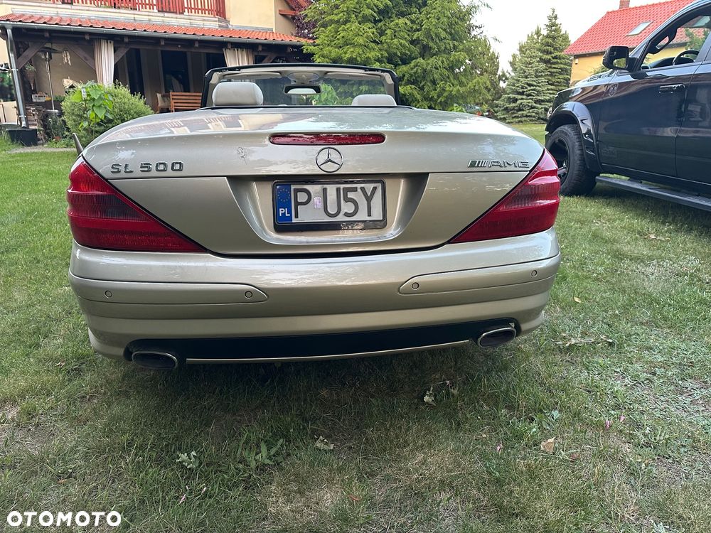 Mercedes-Benz SL - 11