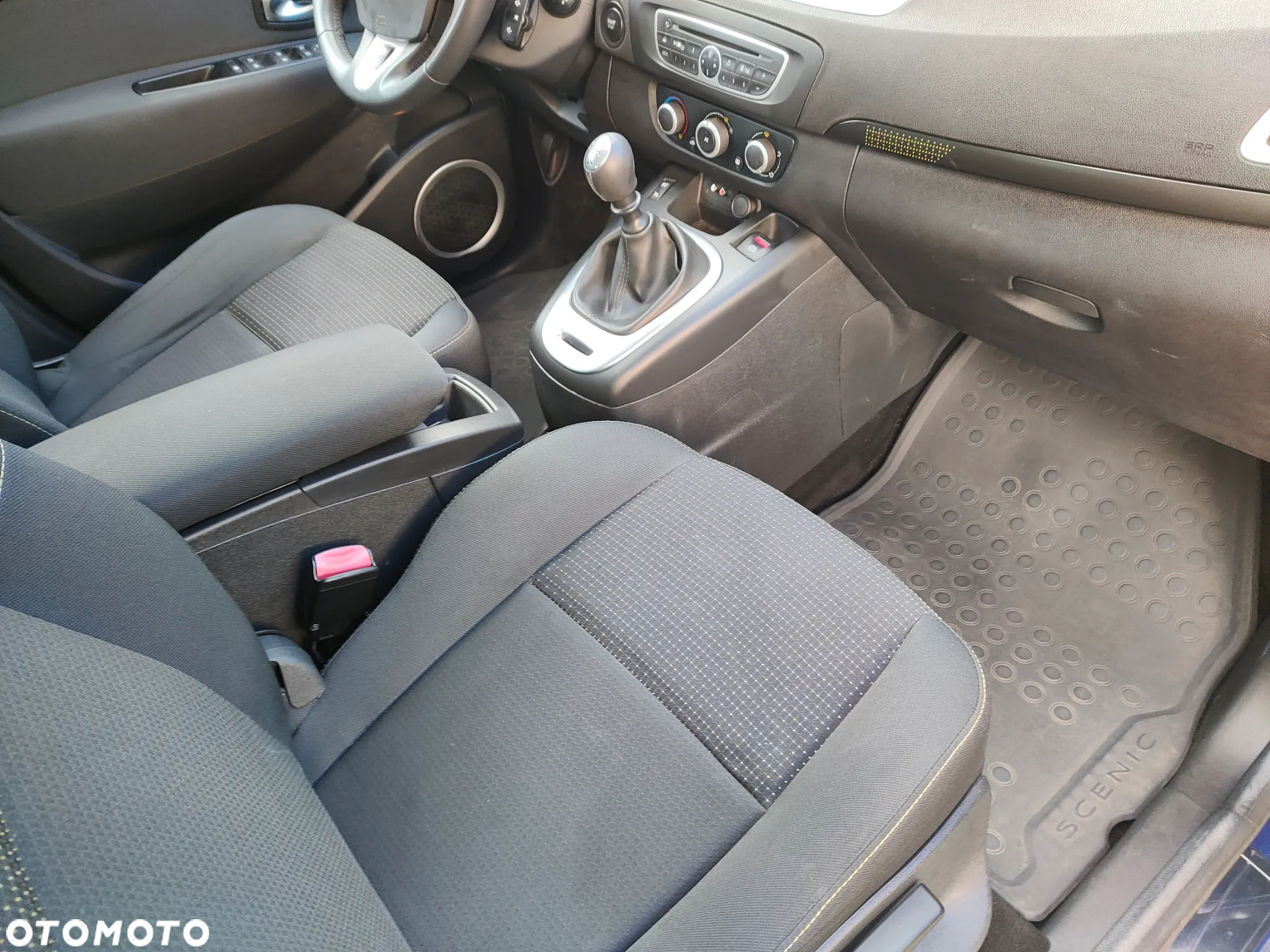 Renault Scenic - 12