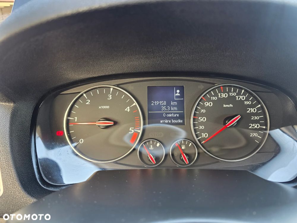 Renault Laguna dCi 150 FAP Bose - 34