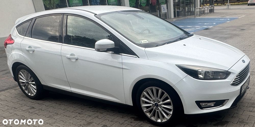 Ford Focus 1.5 EcoBoost Titanium ASS - 10