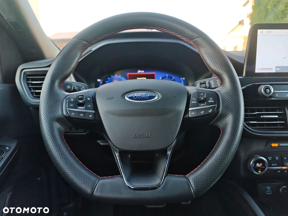 Ford Kuga 2.0 EcoBlue 4x4 ST-LINE X - 32