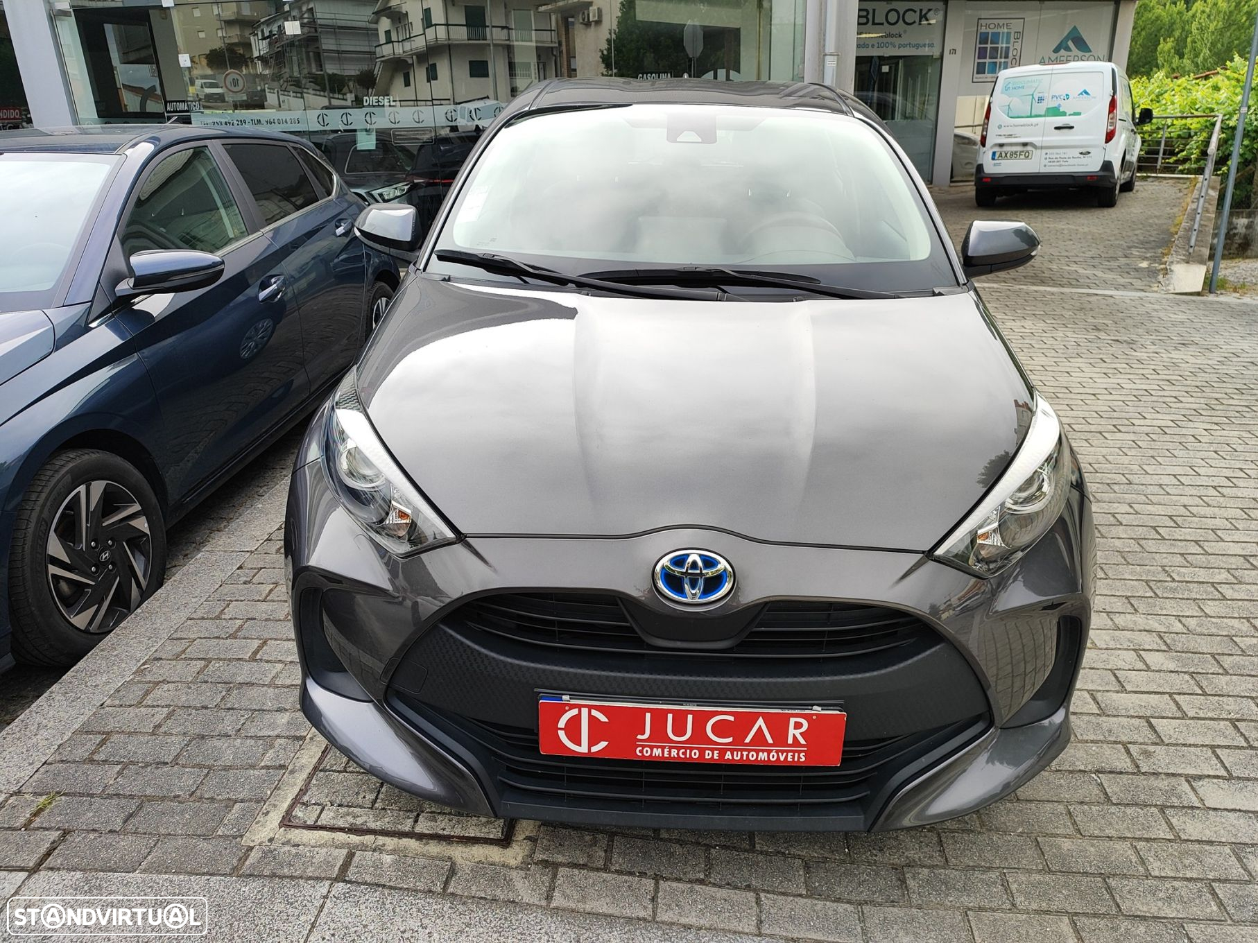 Toyota Yaris - 2