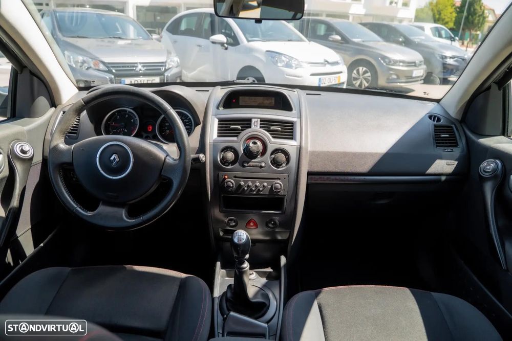 Renault Mégane Break 1.5 dCi Confort - 19