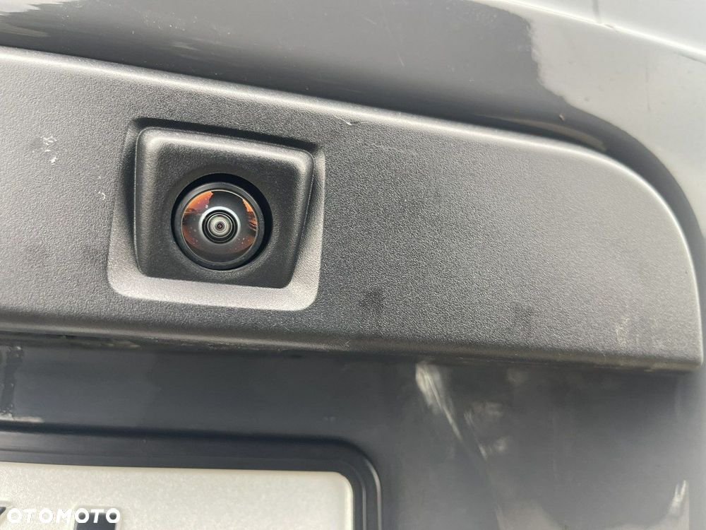 Volkswagen Caddy - 10