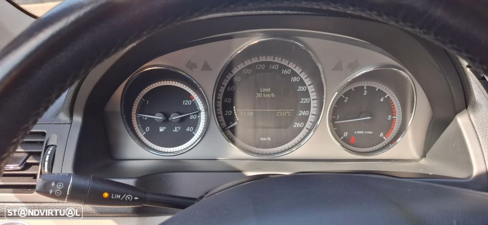 Mercedes-Benz C 200 Station CDI DPF BlueEFFICIENCY Avantgarde - 15