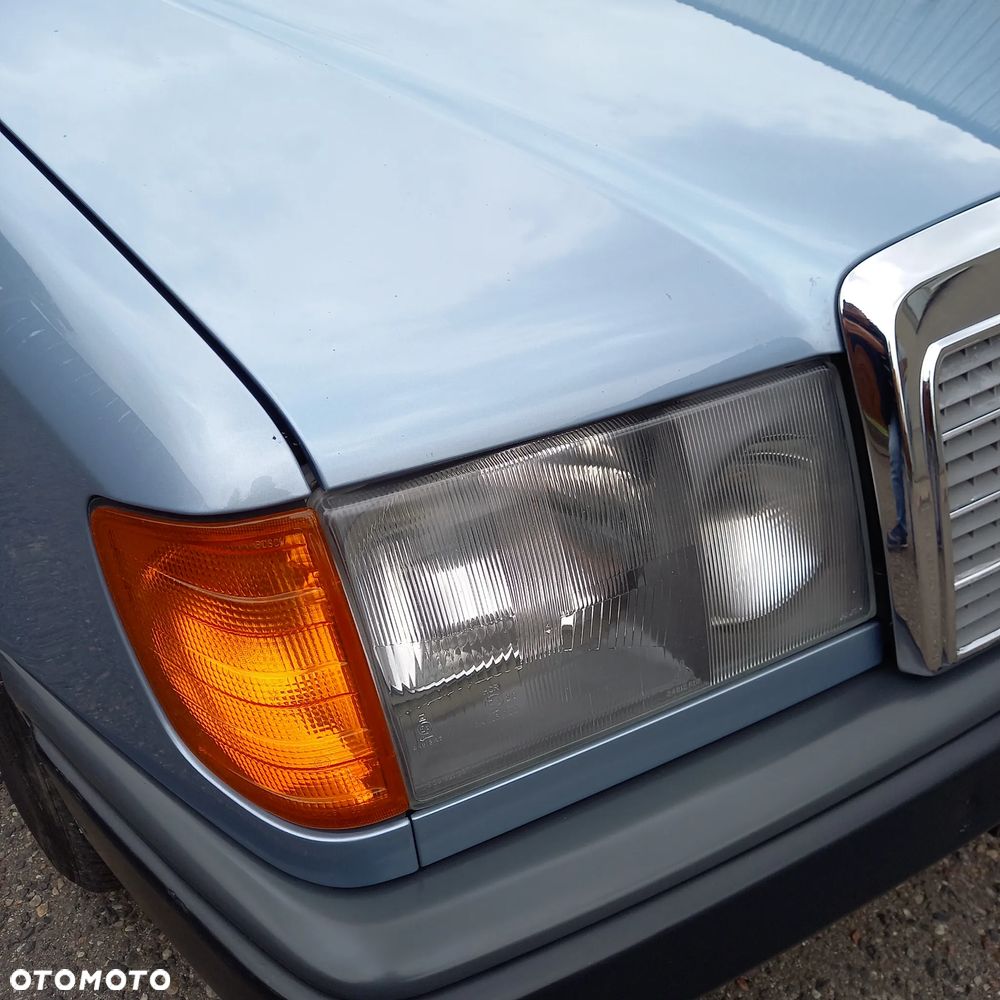 Mercedes-Benz W124 (1984-1993) - 35