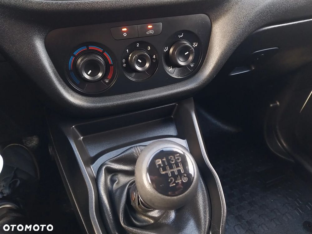 Fiat DOBLO L2 Maxi Long / 1.6 M-Jet 105 KM - 19