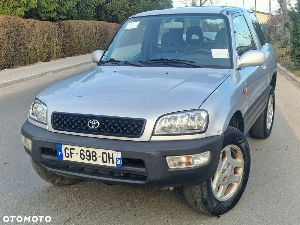 Toyota RAV4 2.0 Special - 1