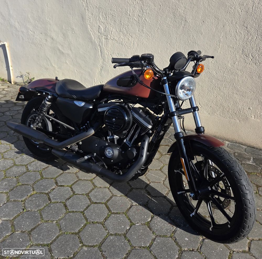 Harley-Davidson Sportster Iron 883 - 3