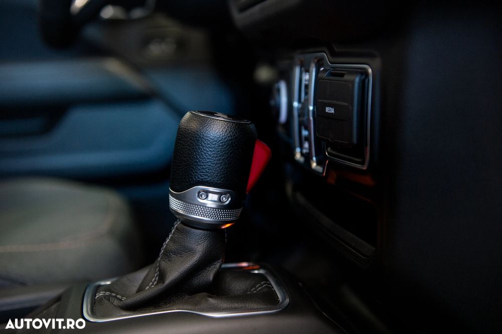 Jeep Wrangler - 14