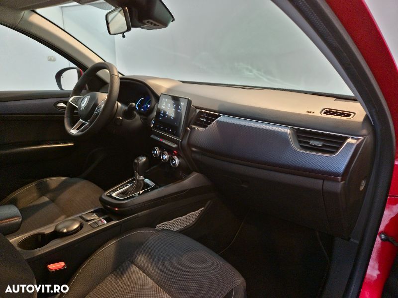 Renault Arkana E-TECH Zen - 13
