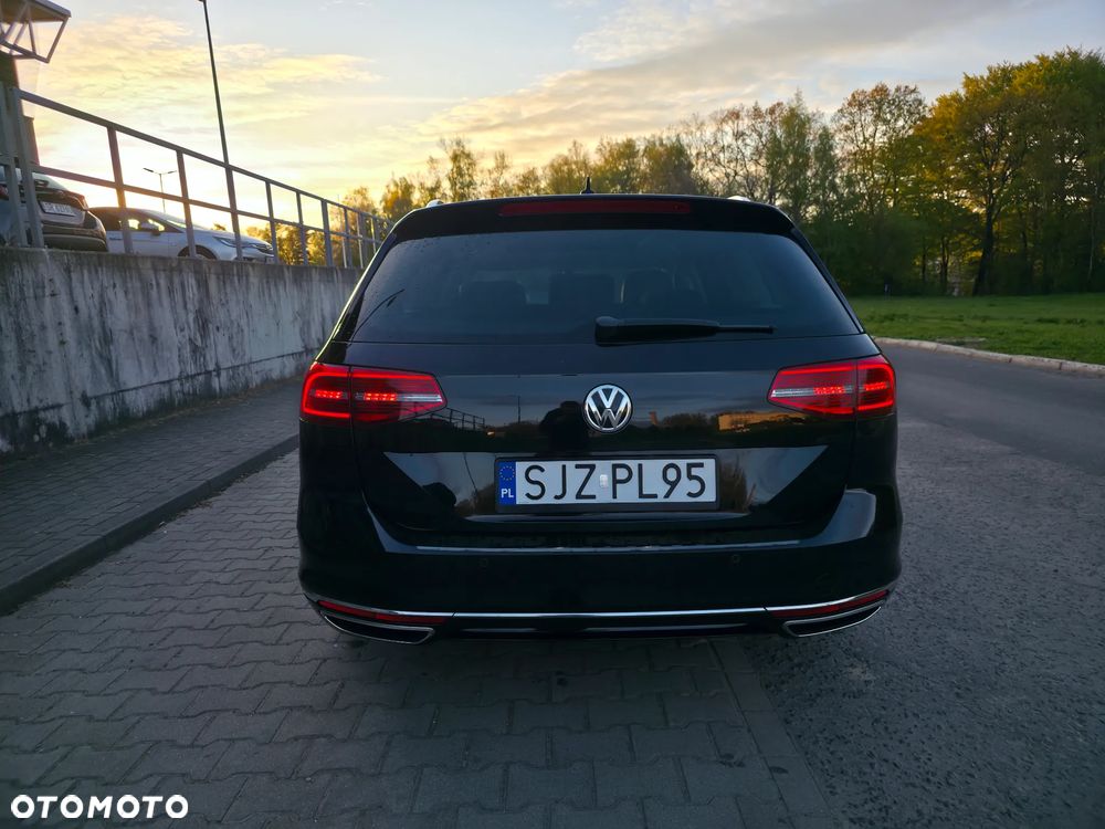 Volkswagen Passat 2.0 TDI SCR 4Mot DSG Comfortline - 4