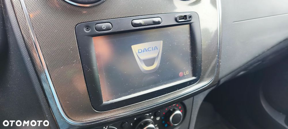 Dacia Sandero - 9