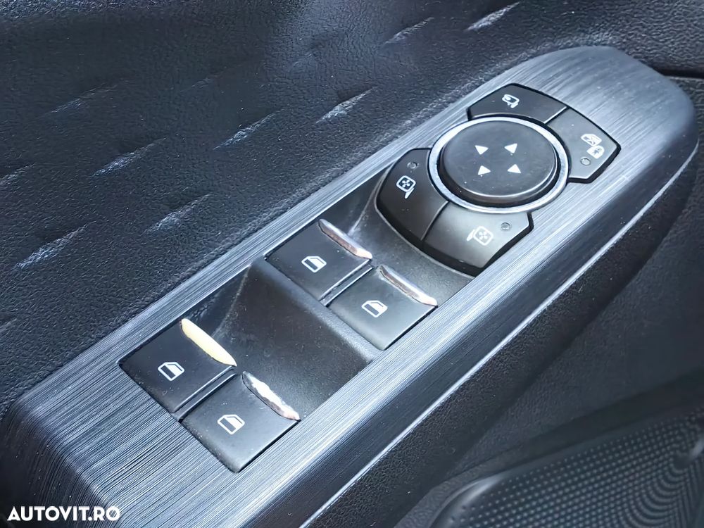 Ford Kuga 1.5 EcoBlue Aut. TITANIUM - 29