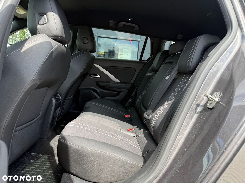 Opel Astra - 25