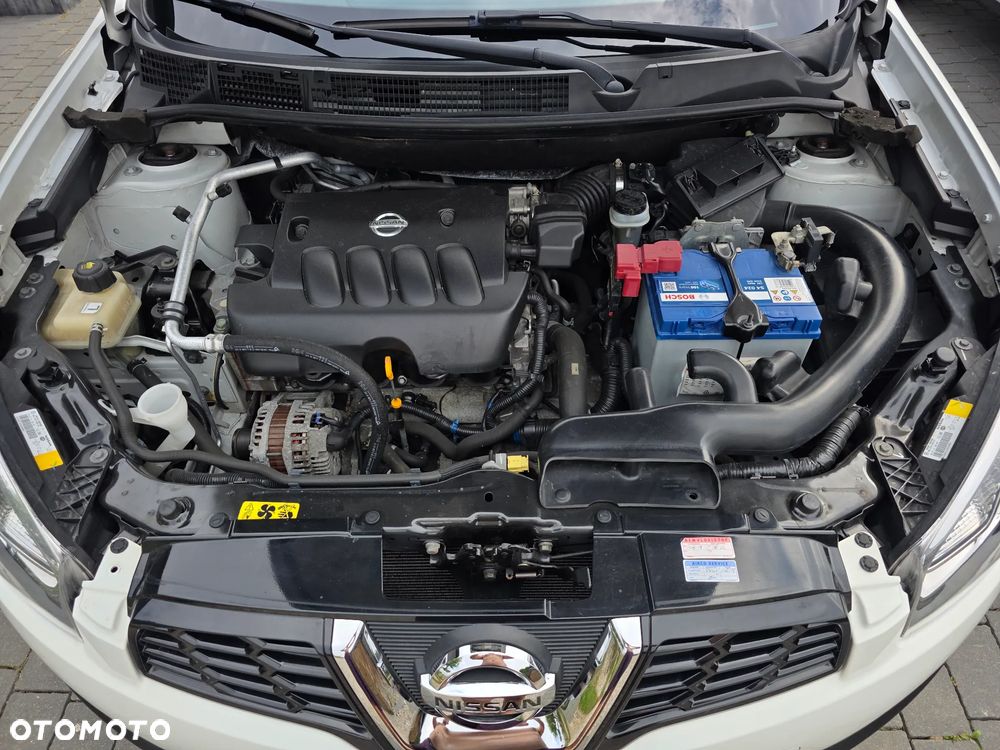 Nissan Qashqai 2.0 4x4 Tekna - 8