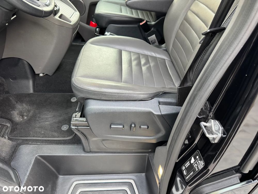 Ford Tourneo Custom - 7