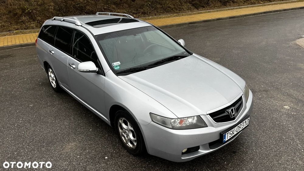 Honda Accord 2.0 i Executive - 1