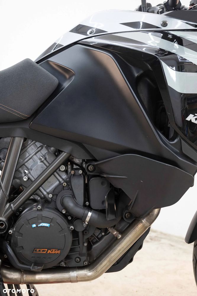 KTM Super Adventure - 12