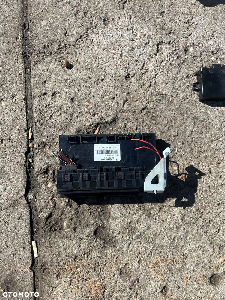 Mercedes w211 w 211 lift radio panel sterowania licznik schowek moduł komfortu moduł haka moduł air bag moduł pdc włącznik świateł lewarek biegów - 4