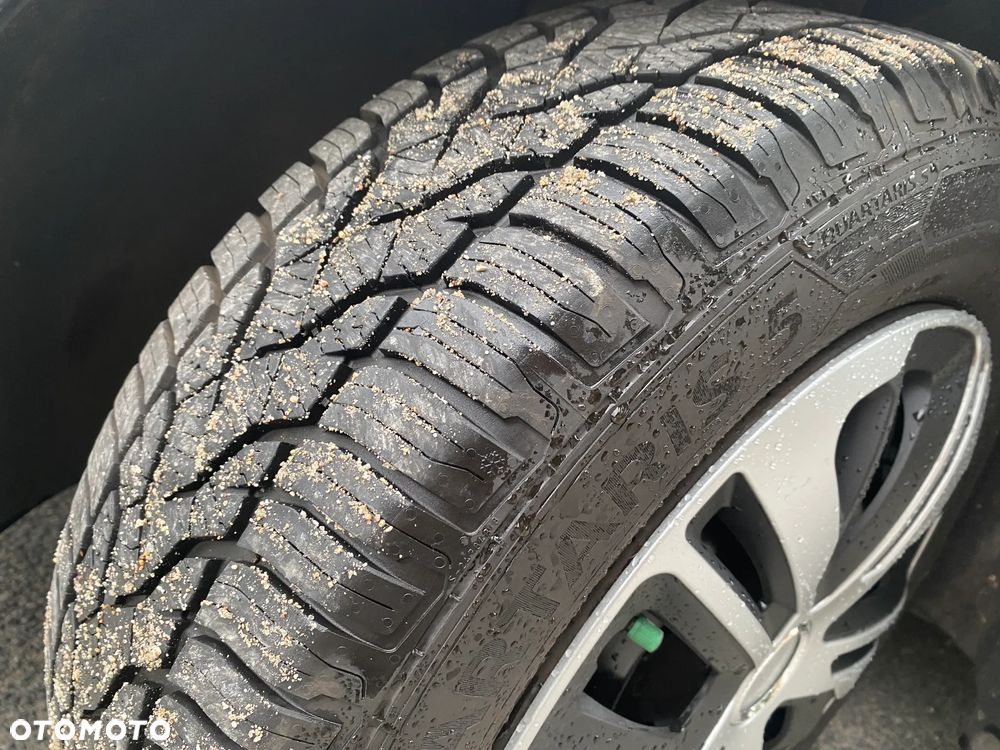 Peugeot 207 1.4 16V Presence - 17