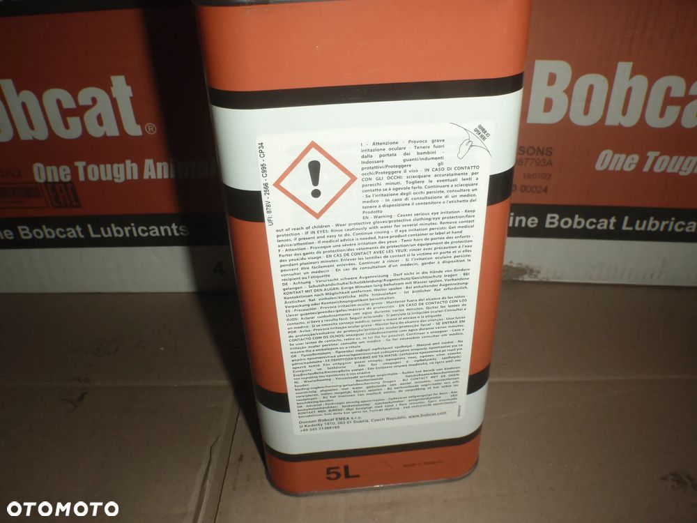 Płyn chłodniczy chłodzący chłodnicy Cat Jcb Case Bobcat Catepilar New Holland Massey Ferguson John Deere Bobcat Coolant glikol 6987793A oryginal - 6