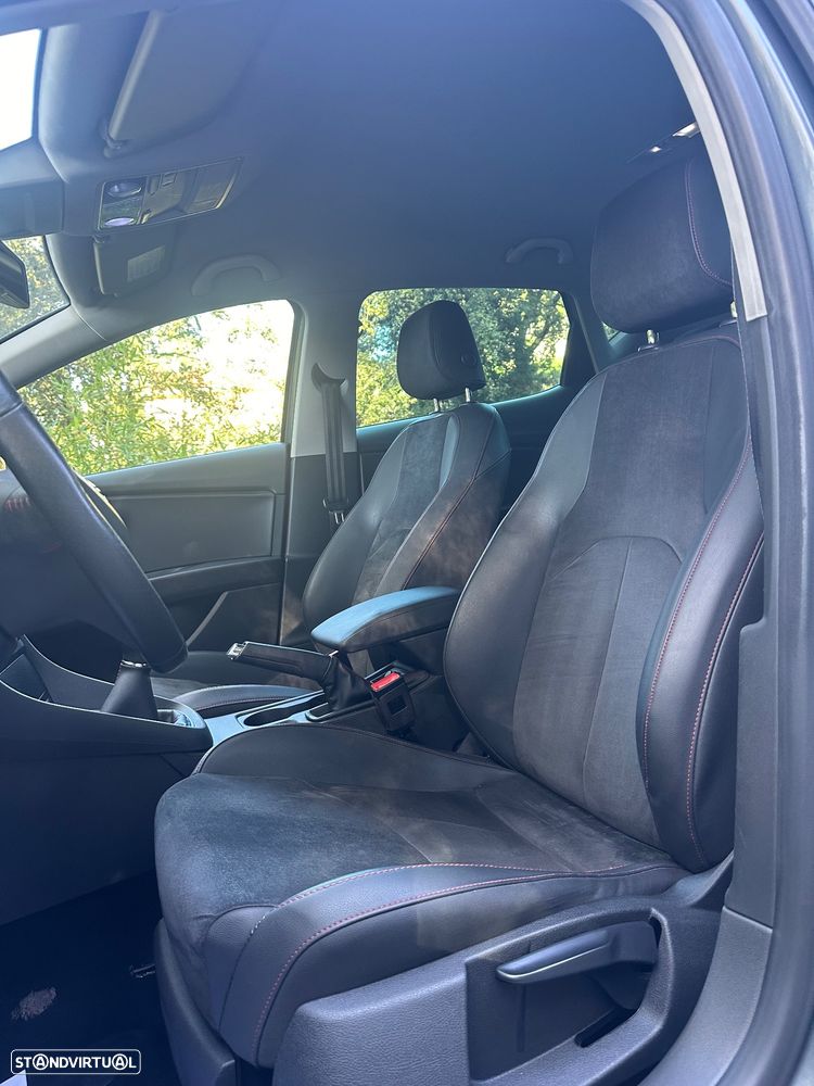 SEAT Leon 2.0 TDI DPF FR - 20