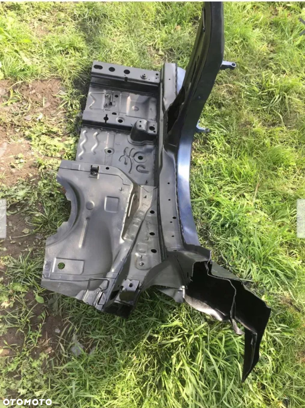 ĆWIARTKA PRAWA STRONA PRÓG SŁUPEK BMW 1 F40 - 9