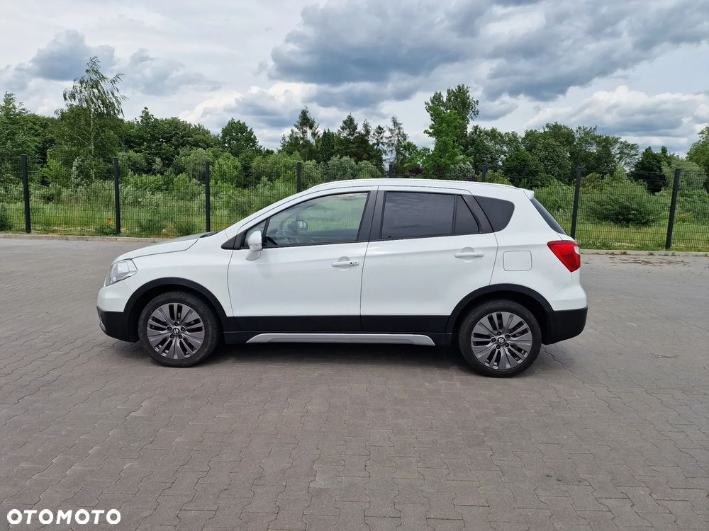 Suzuki SX4 S-Cross 1.6 Premium Plus 4WD CVT - 4