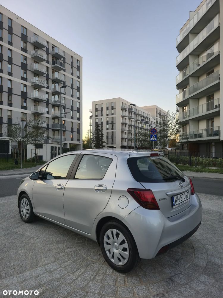 Toyota Yaris 1.33 Active EU6 - 4
