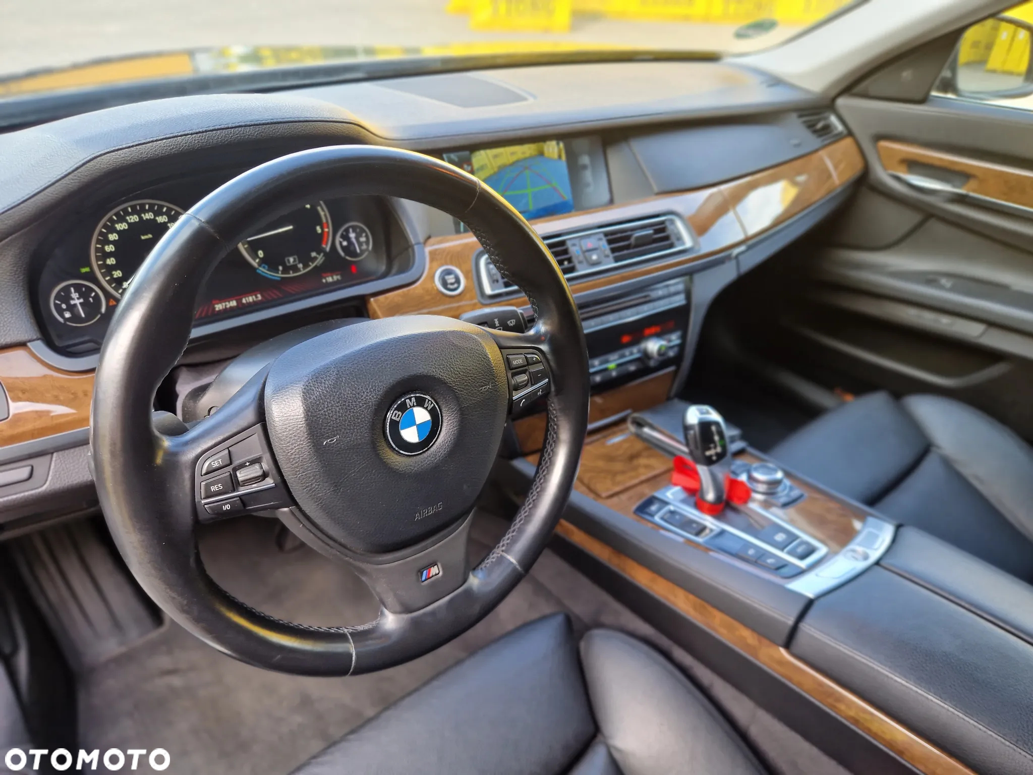 BMW Seria 7 730d - 31