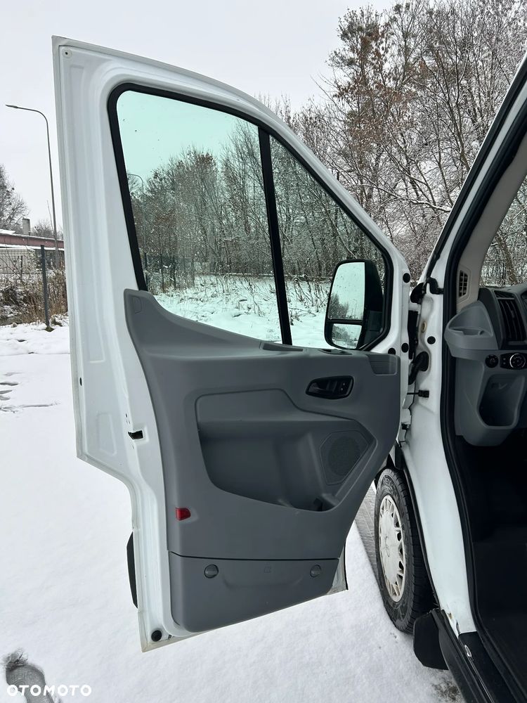 Ford Transit - 8