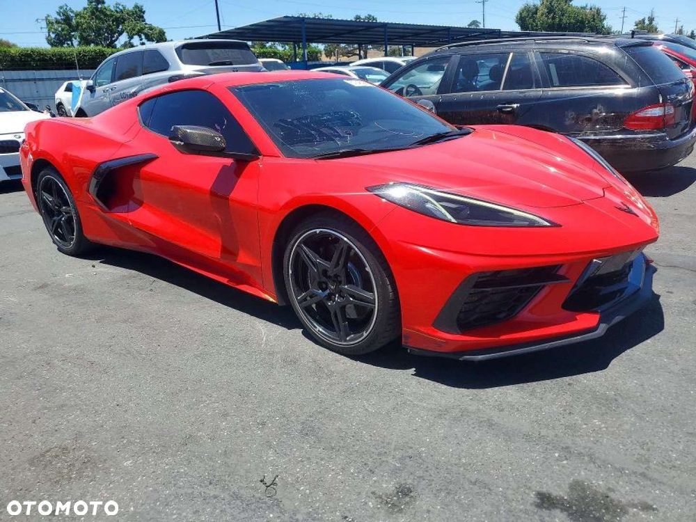 Chevrolet Corvette - 3