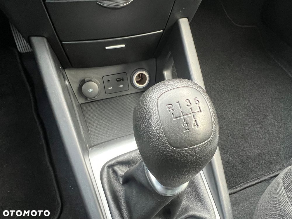 Kia Ceed 1.4 CVVT Vision - 26