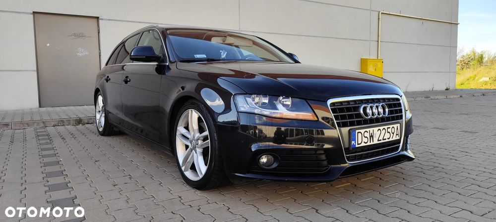 Audi A4 Avant 2.0 TDI - 16