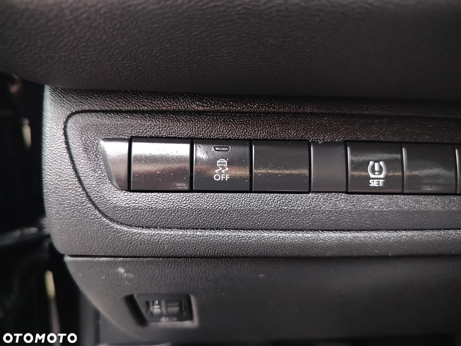 Peugeot 208 PureTech 68 Access - 31