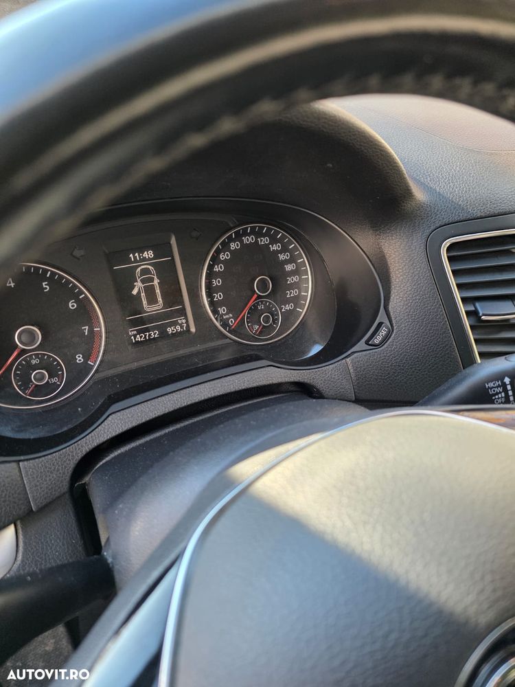 Volkswagen Sharan - 8
