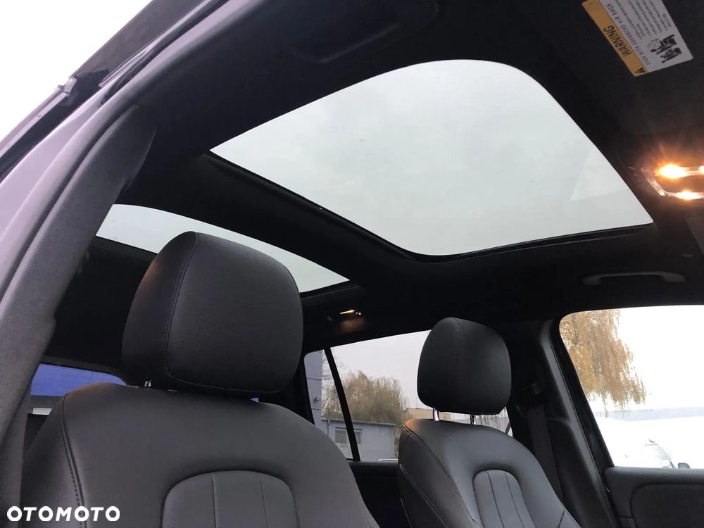 Mercedes-Benz GLB - 18