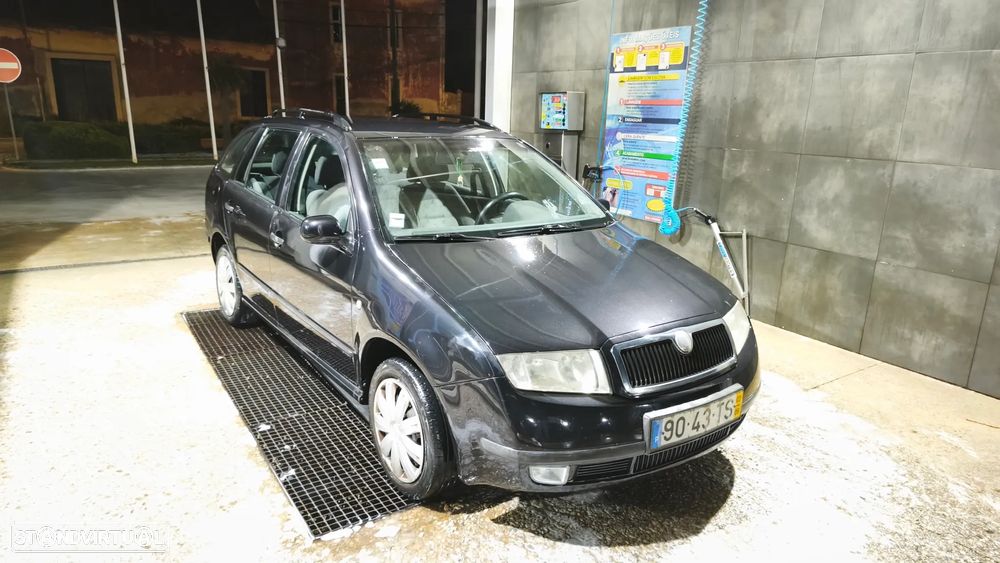 Skoda Fabia Break 1.4 16V Comfort - 5