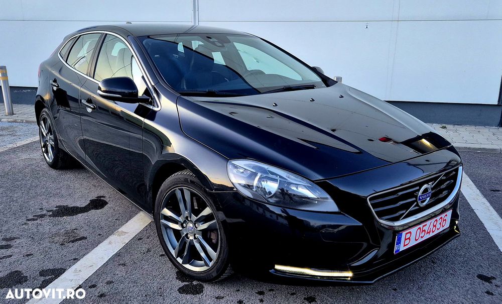 Volvo V40 D4 VEA Momentum - 11